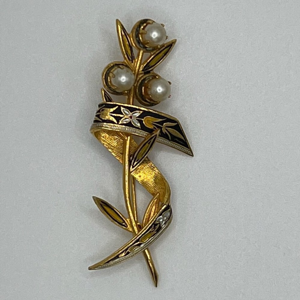 DAMASCENE Vintage Style Flower Faux Pearls Brooch / Pin